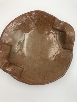 Small funky handles plate